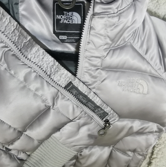 The North Face Goose Down Jacket NWOT - Picture 1 of 9